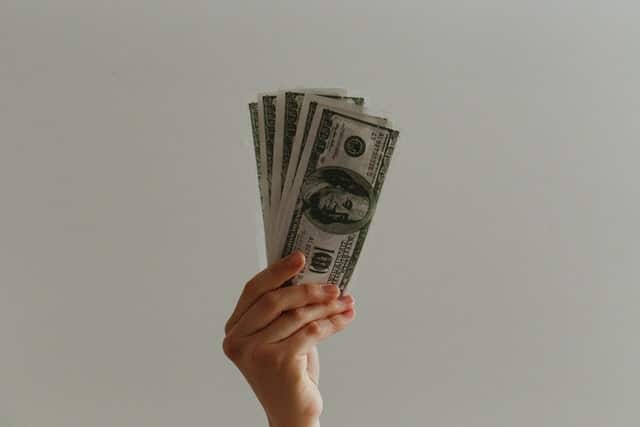 6 Monthly Dividend Stocks With High Yields