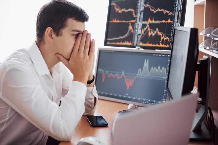 Expecting Too Much From The Stock
